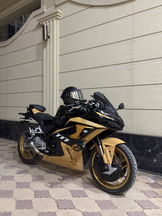 Сотилади КАВАСАКИ 400куб