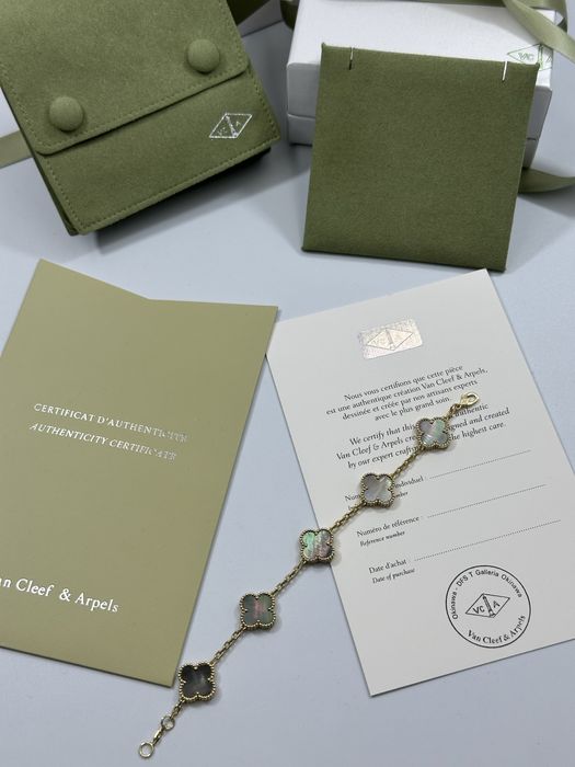 Brățară Van Cleef & Arpels 5 motifs Gold 750 Mother of Pearl