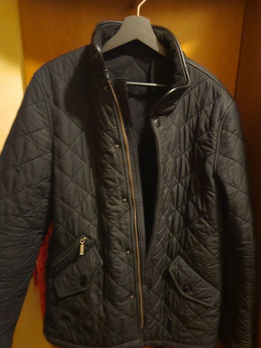 Яке Barbour есенно зимно. Много запазено яке, меко и удобно. Цвят чере