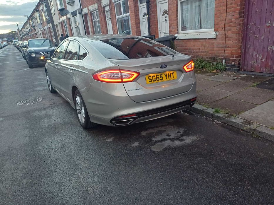 FORD Mondeo 2015 — imagine 5