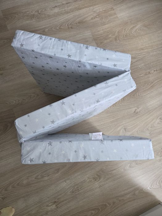 Saltea de voiaj pliabila Mirage Hugzzz husa 100 % bumbac, 120x60x6 cm