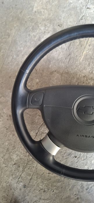 Продам рул от жентры.состояние отличное на фото видно кожанная
Оригина