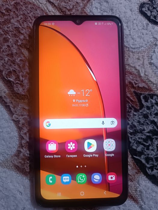 Продам Самсунг а20 s