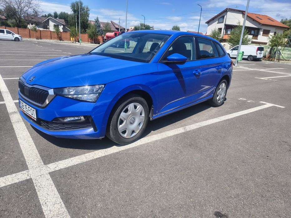 Vând Skoda Scala