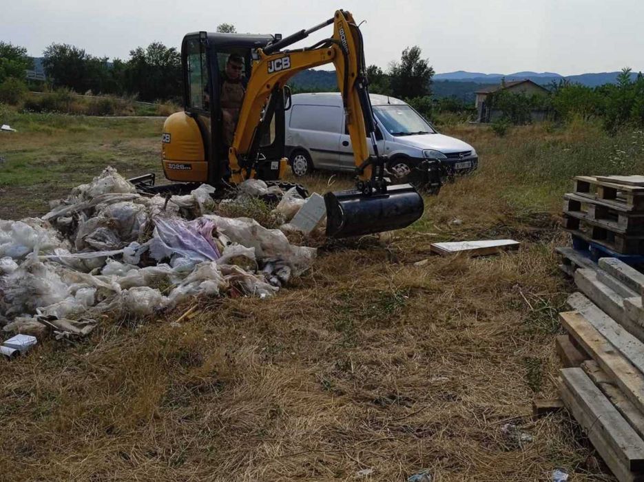 Всички  изкопни услуги с мини багер и челен товарач, комбиниран багер