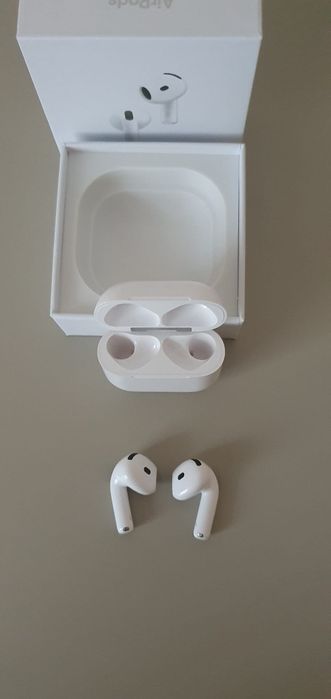 Airpods 4 (4th generation)