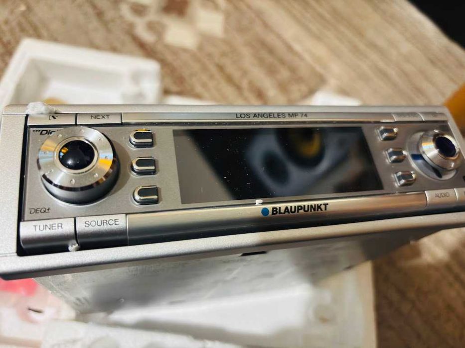 Vand radio cd,cd player auto,BLAUPUNKT  MP74,colectie