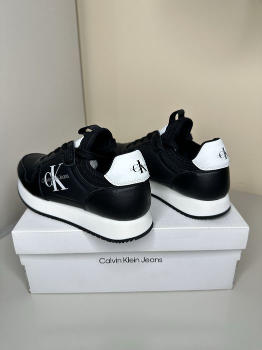 Оригинал Calvin Klein женские кроссовки