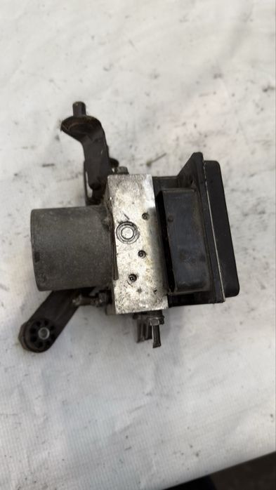 Abs модул БМВ Е60/61 525бензин автомат abs bmw E60/61