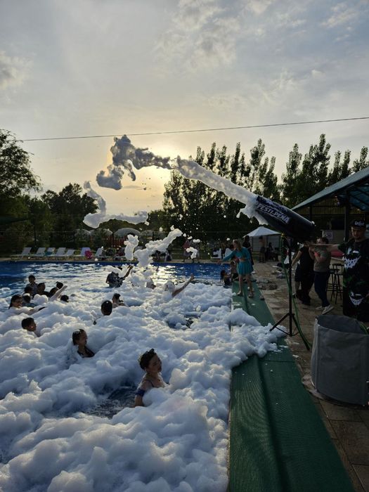 Шоу программа,Пеная вечеринка,пенная пушка