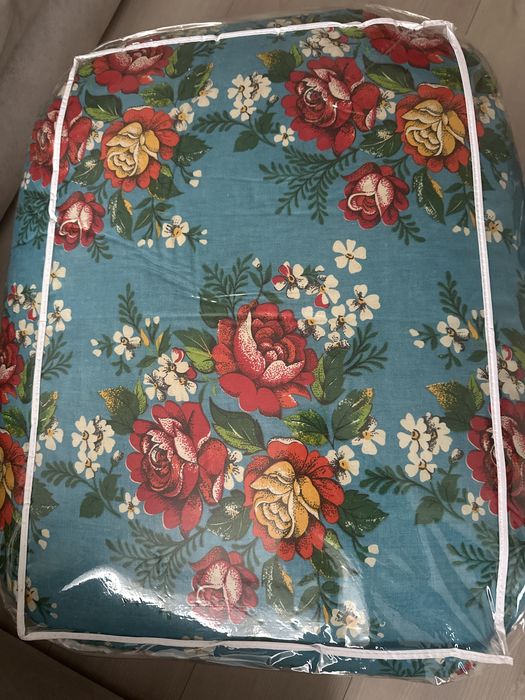 Пуховые подушки две