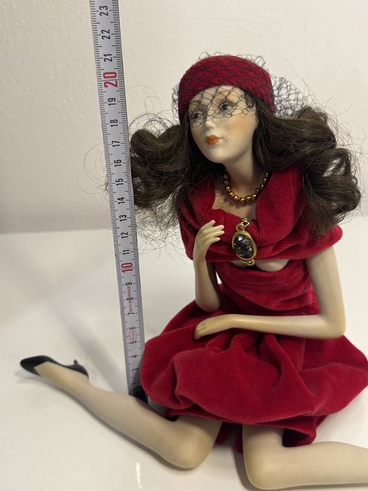 Papusa portelan Marigio. Rara, de colectie.