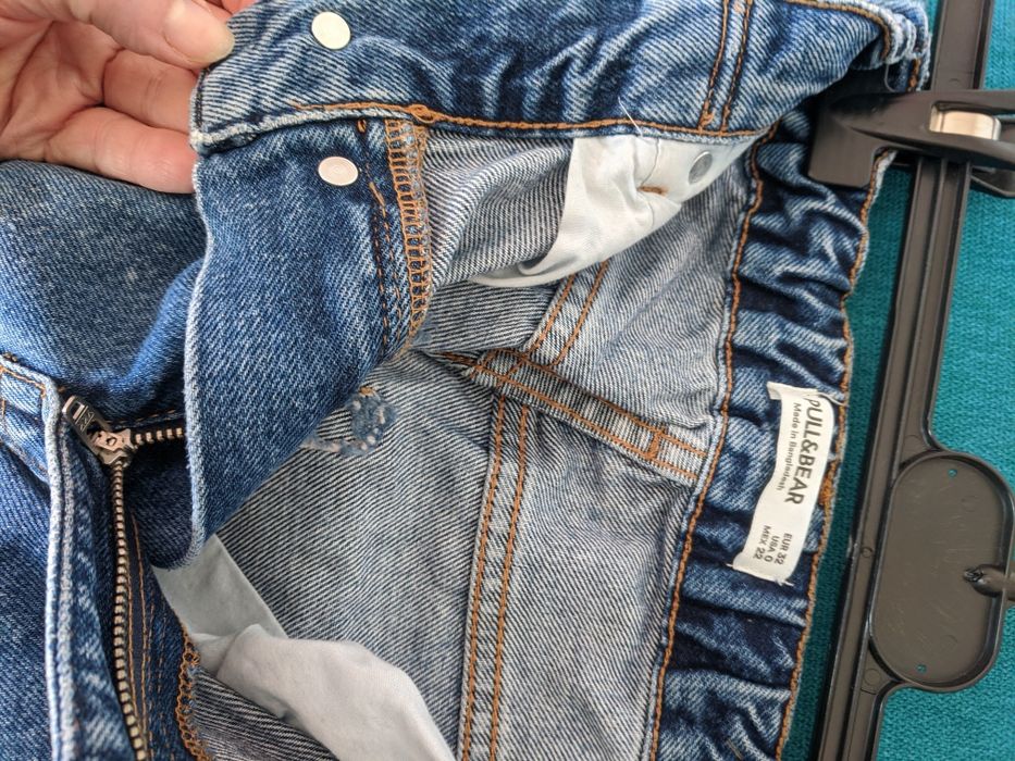 Pantaloni denim/blugi Pull&Bear măr 32