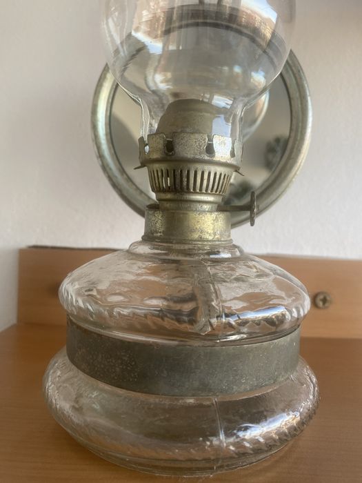 Lampa romaneasca cu oglinda