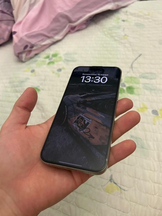 Iphone 15 pro max 256 титан в идеале 86 акб