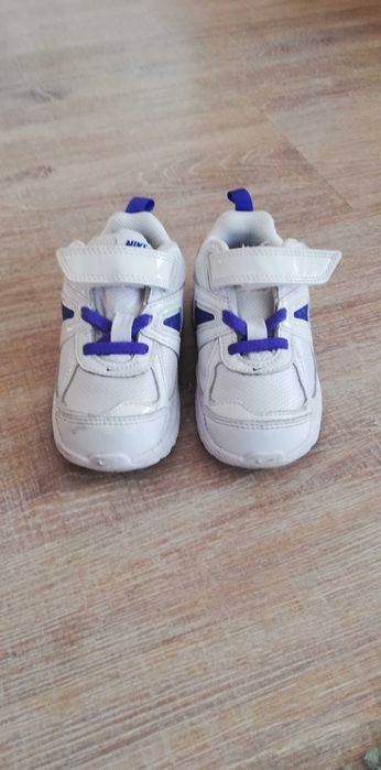 Детски маратонки Найк - 22.5