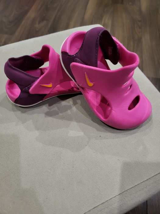 Nike, Найк сандали за момиче