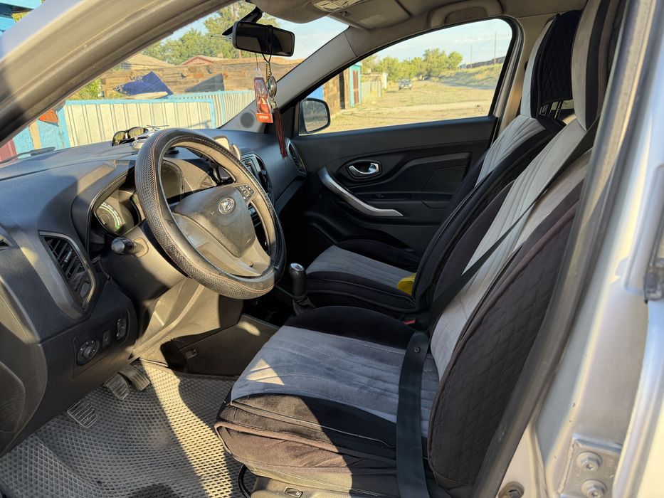 Продам машину Lada X ray 2016г