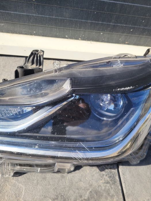 Faruri Toyota Corola Cross E21 Led