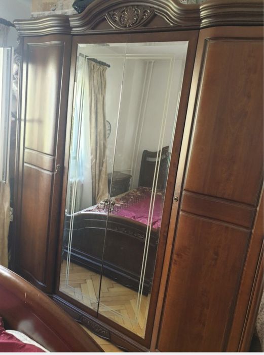 Dormitor din lemn masiv