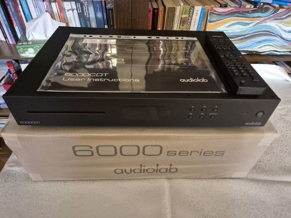 CD player - Audiolab 6000CDT