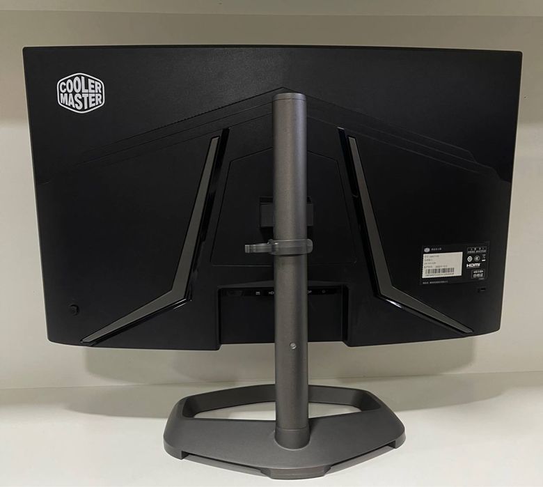 Cooler Master 27’’ Curved 170Hz 2K Sastyanalari Zo’r