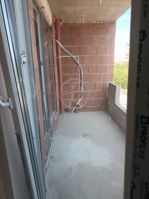 Продава се Двустаен апартамент в Пловдив, Остромила - 67 кв.м за 1476 €/кв.м - Снимка #5