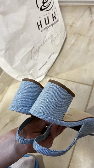 Пролетни дънкови обувки