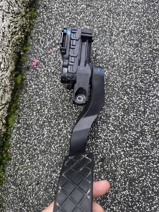 Педал за газ от Ауди A6 B7