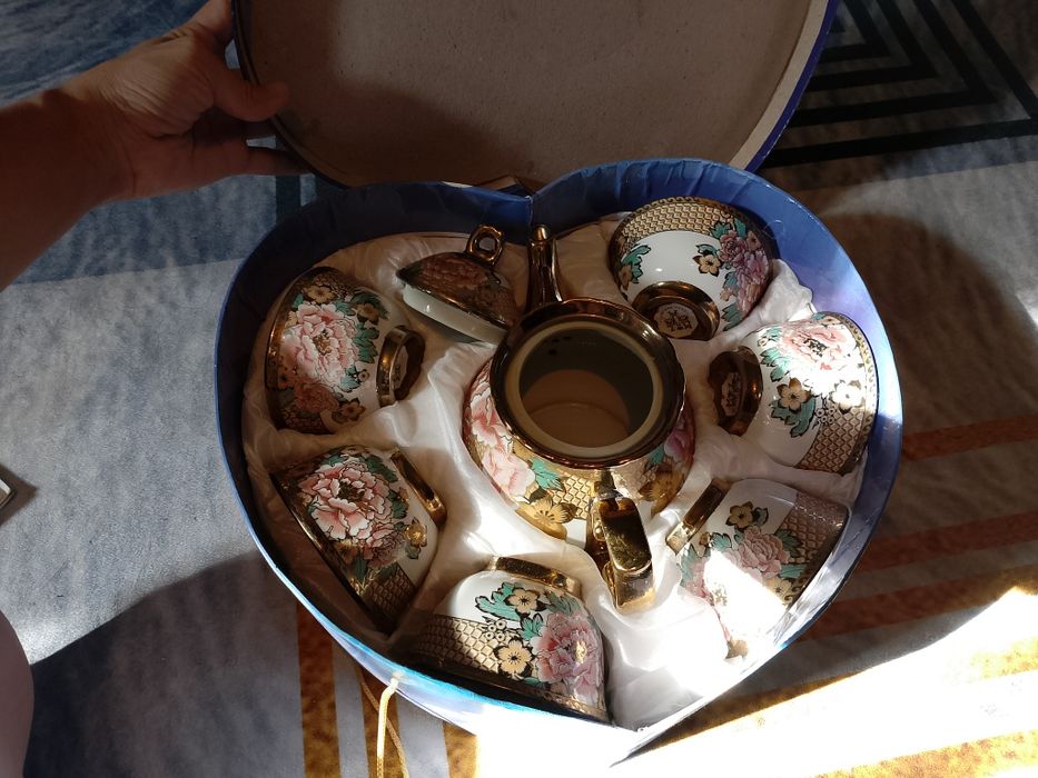 Все вещи новые за шоколад