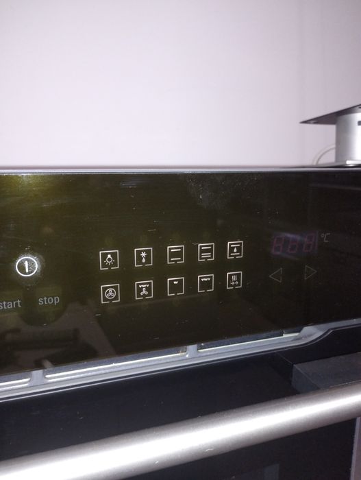 Фурна Siemens Black edition