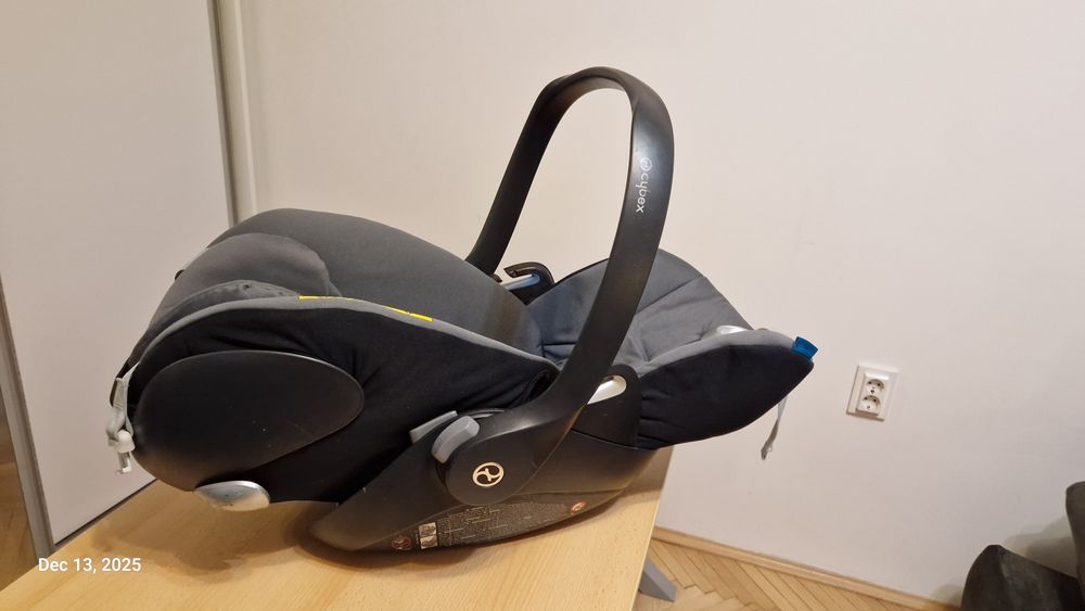 Scoica Cybex Cloud Q + baza Isofix