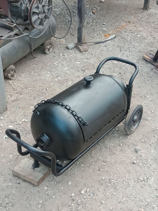 Мангал на колесиках эксклюзив