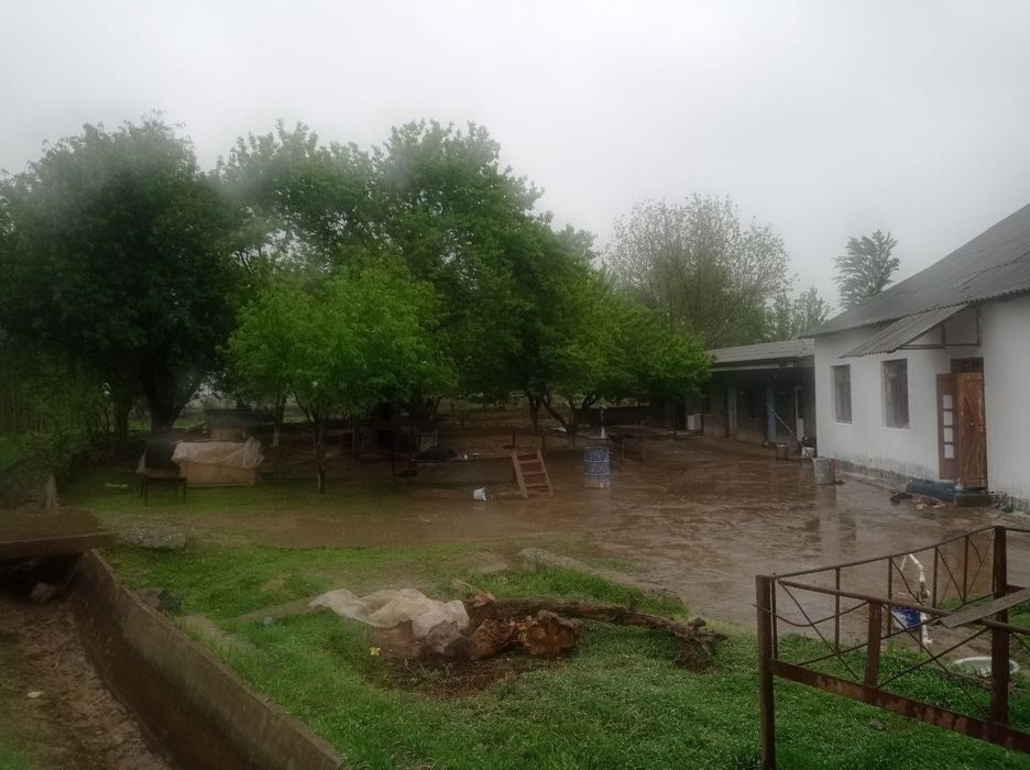 buka tumanida uy sotiladi 90 sotx