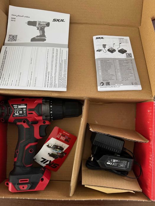 Skil DD1E3008CA Bormasina autofiletanta pe  acumulator -noua