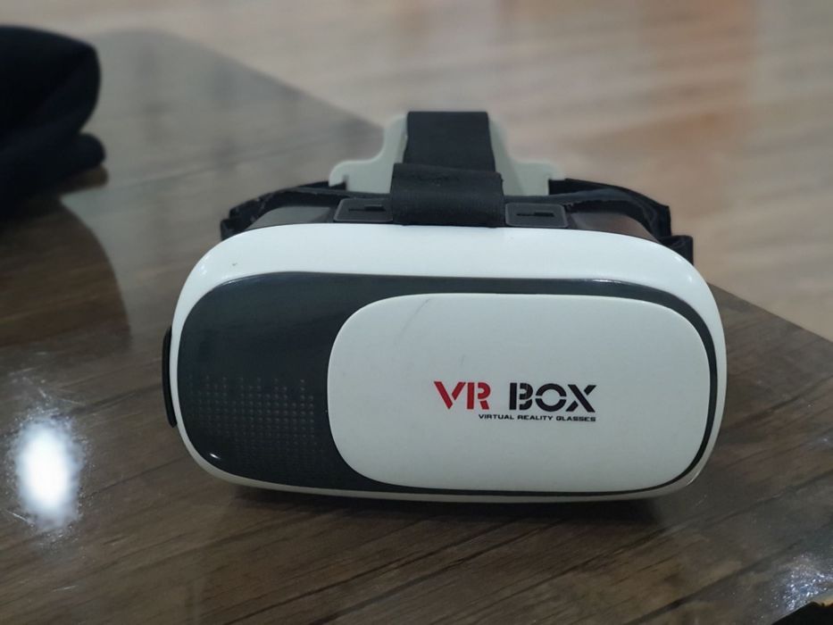 VR шлем VR BOX чёрный