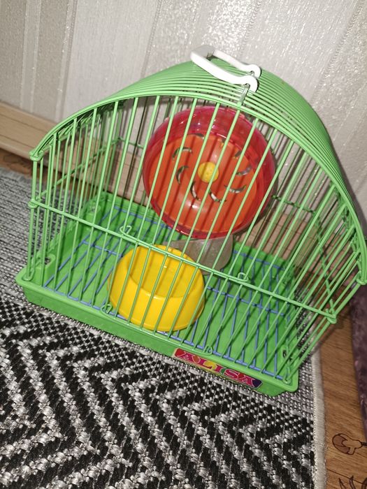 Продам клетку для хомяков