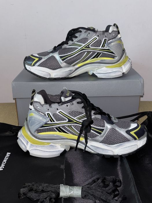 Balenciaga Runner