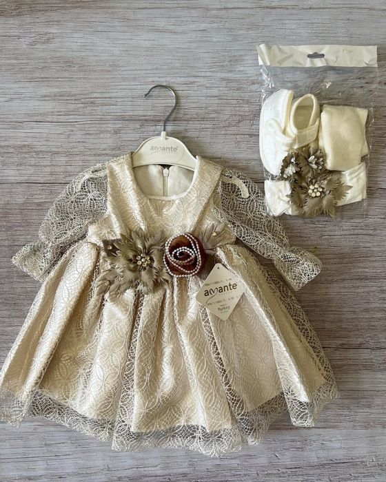 Платье нарядное для 0-3 месяцев