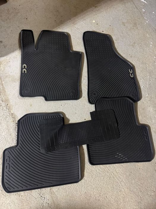 Резиновые коврики Passat CC
