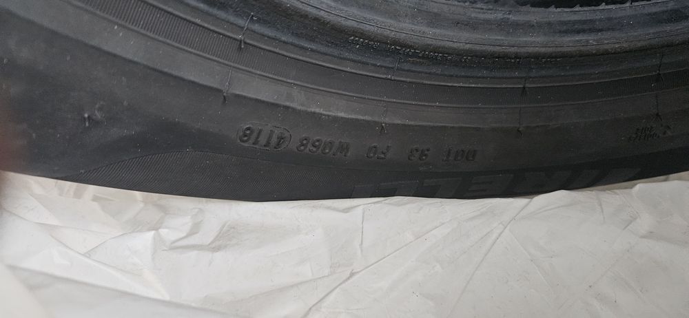 205/60/16 pirelli летни гуми 6.05мм 4 броя летни гуми пирели