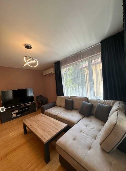 Белите брези, 3ст, 475 ЕВРО