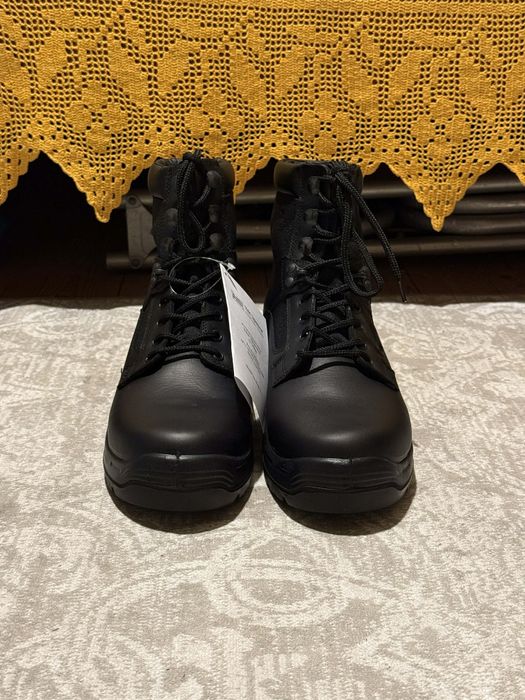 Продавам  кубинки от естествена кожа , номер 41