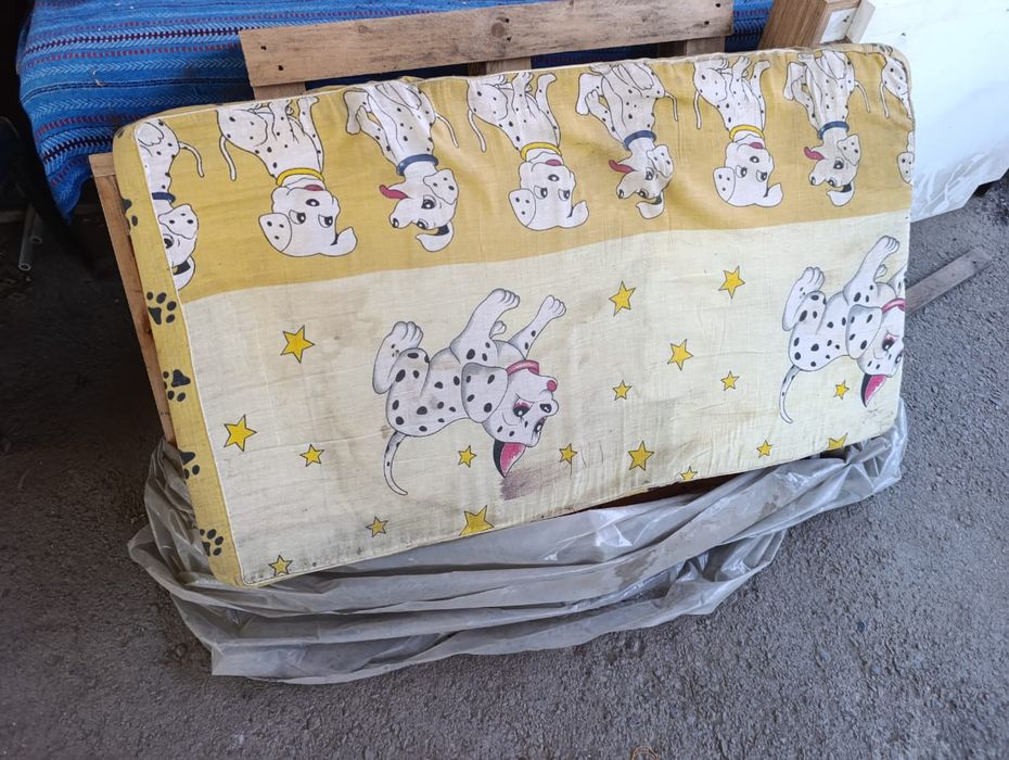 Продам детскую манежку