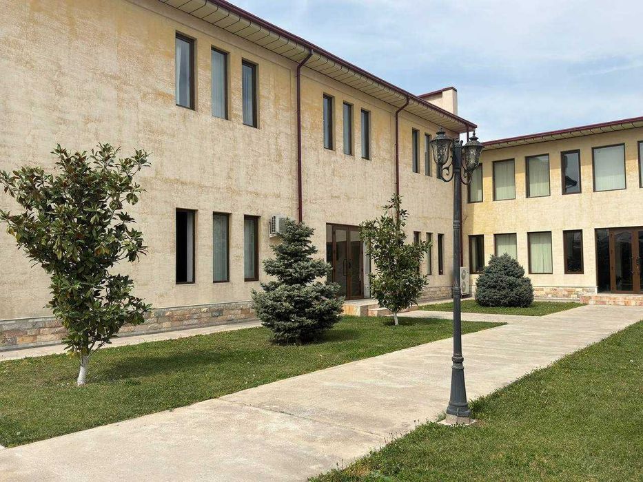 СРОЧНО 60м2 ОФИС ижарага берилади (Тайёр жихозлари билан)