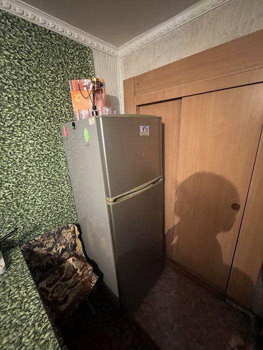 Срочно продам халодилник