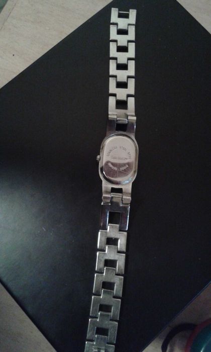 Дамски чесовници