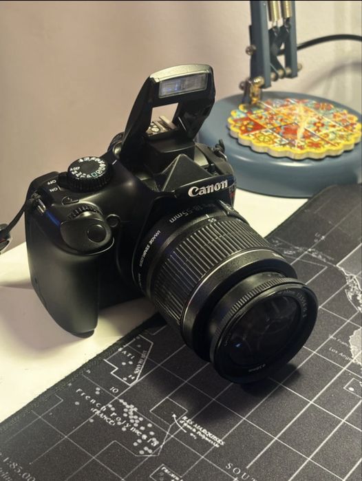 Aparat foto SLR Canon EOS Rebel T3