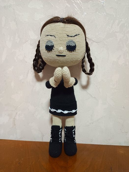 Вязаная кукла. .