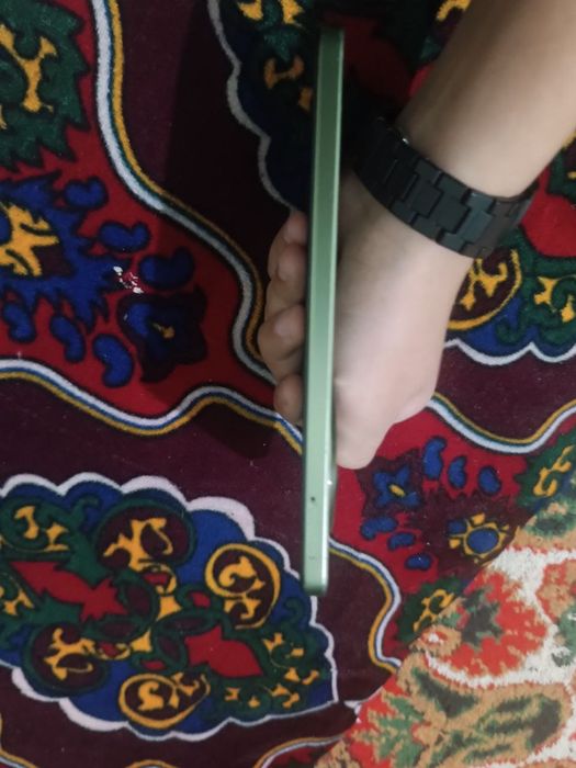 Redmi 14 C 1 yil ishlatilgan 128/4 karobka dakument bor   telegram:al1